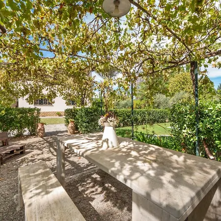 La Trifoglietta Villa *